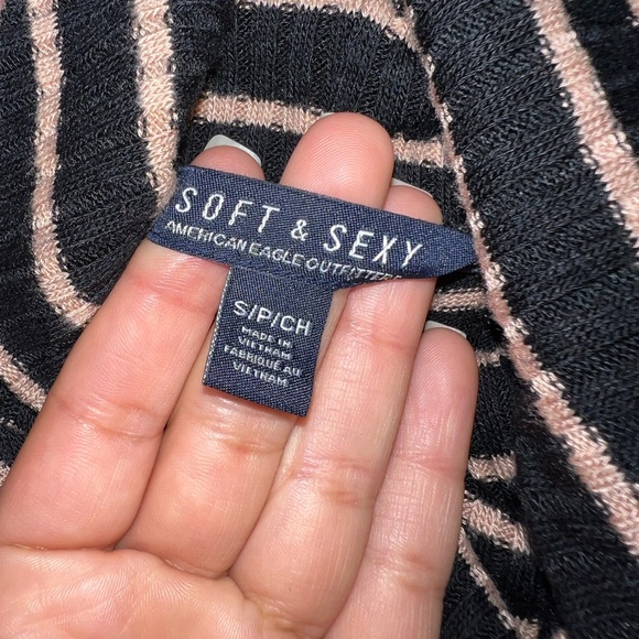 American Eagle Black Striped Turtle Neck Long Sleeve Dress Size Small - Picture 7 of 7